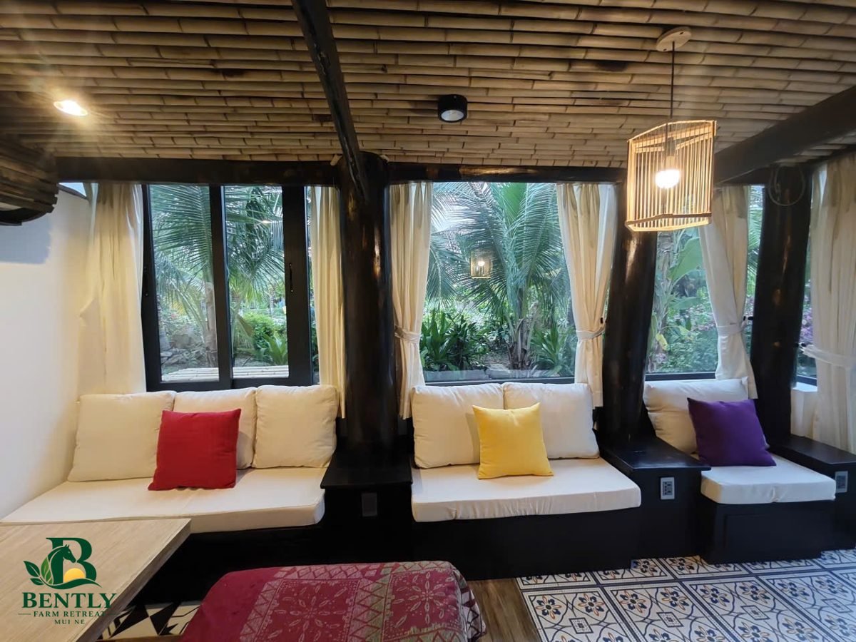 Villa 07 · View hồ tại Bently Farm